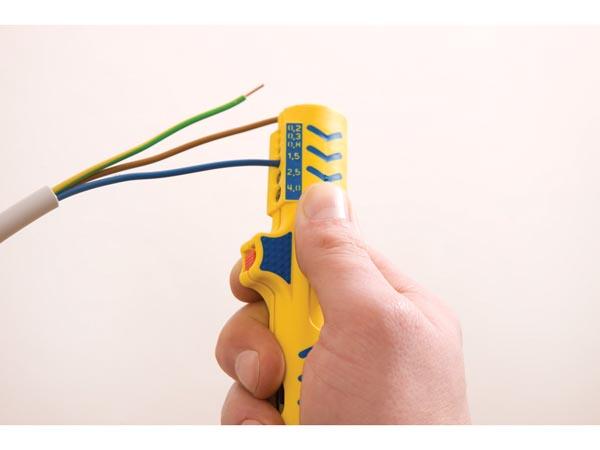 Dénudeur de câble coaxial (jokari 30150) - de 0.2 à 4mm²
