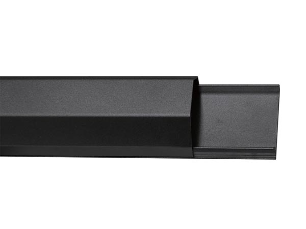 Goulotte passe-câbles aluminium noire 50mm x 1100mm