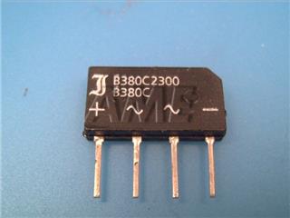 Pont redresseur 2.3a 380 volts patte en ligne +ac-