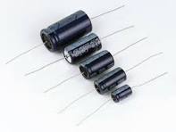 Condensateur  chimique axial 47 µf/35v 8x13mm 85°