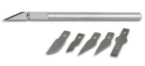 E44-Kit cutter de précision ( scalpel ) - 1 manche + 6 lames à 6