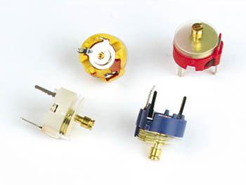 Condensateur ajustable ceramique 3.5-13pf pas 7.5 mm 3 pattes