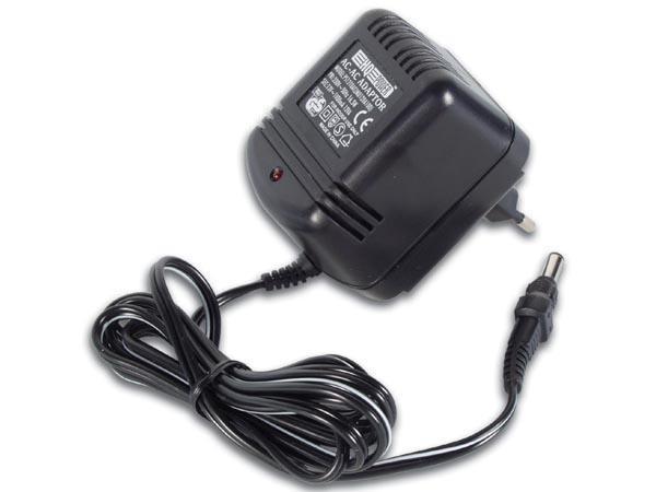 Chargeur 18V 2A Fiche 2.5x5.5mm