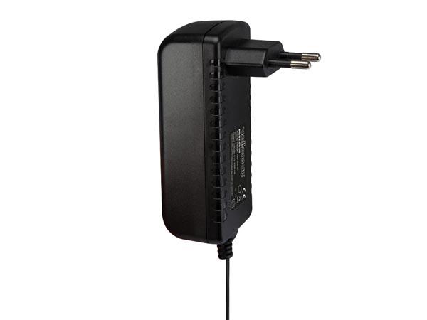 Alimentation a decoupage 100-240v / 5v 3a 15w fiche alim 2.1/5.5mm