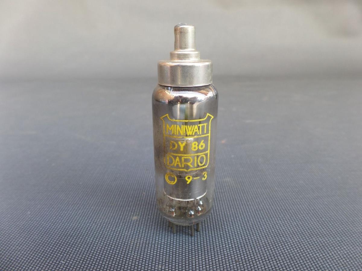Tube electronique dy86 / 1s2 rectifier 9 pins ( noval )