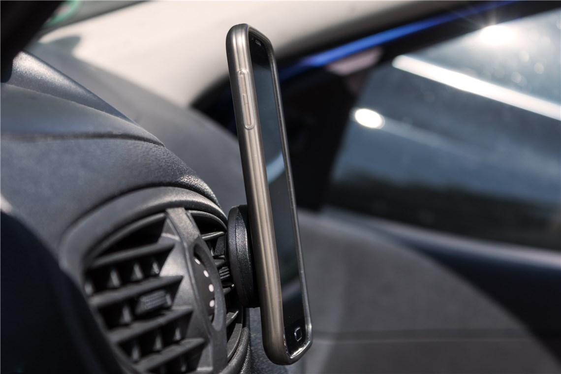 Kit de support magnétique universel pour smartphone sur ventouse (par-brise) + tableau de bord