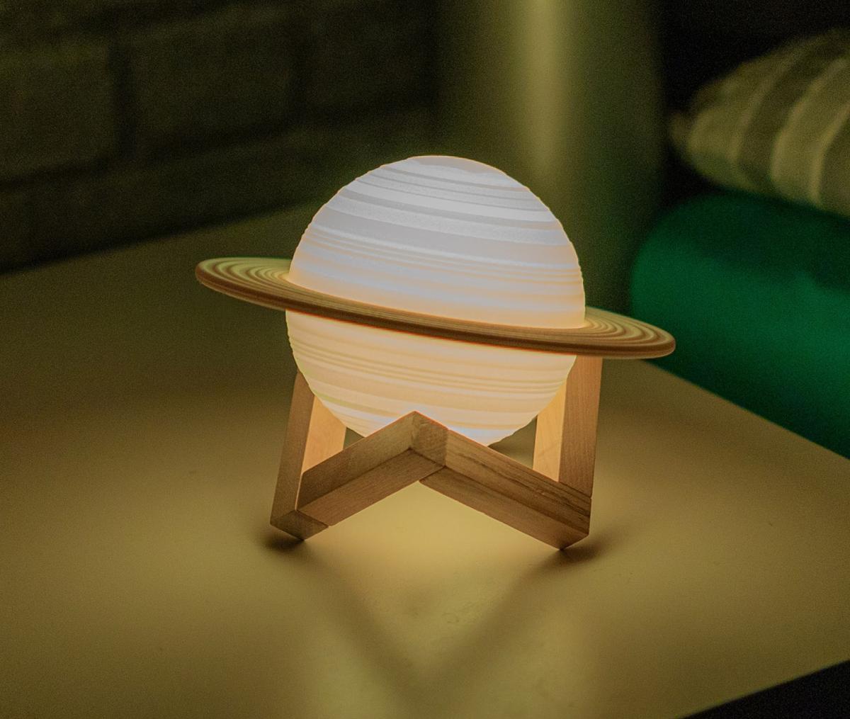 Lumière décorative saturne 3d - Ø 15cm - rechargeable - avec télécommande ir 16 couleurs