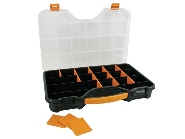 E44-Boite a outils + 4 x boites de rangement dim : 340 x 272 x 341 mm à  46,50 € (Plastique)