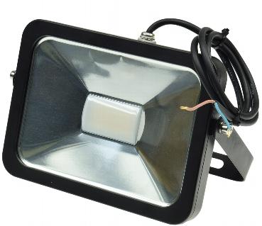 Projecteur a led 30w blanc neutre 4000k 2400 lumens alim : 12v ip65 pour interieur/exterieur