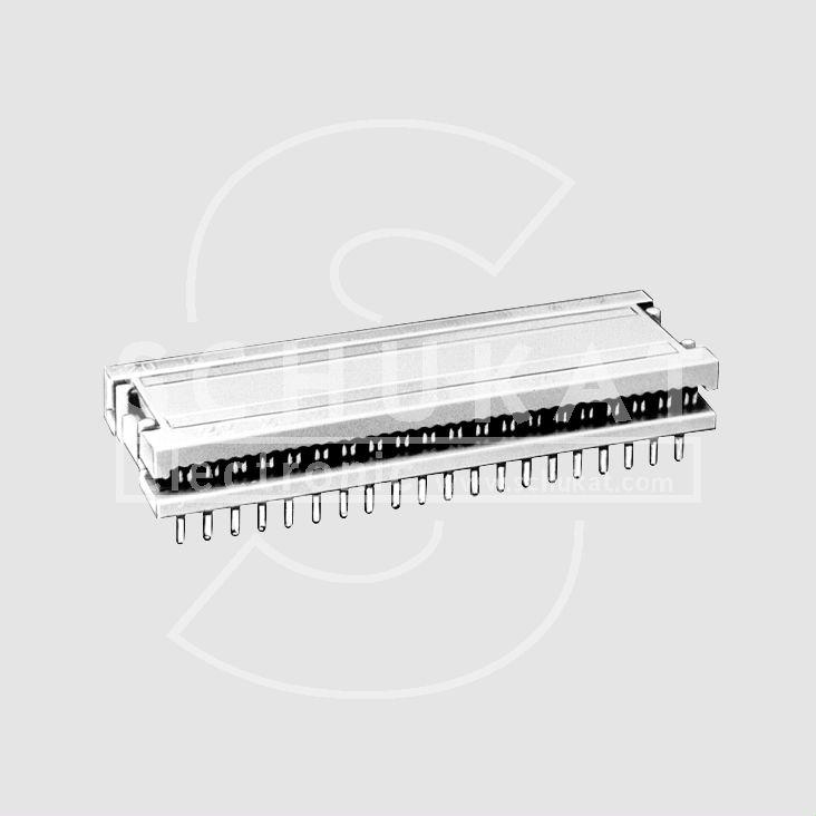 Connecteur cable plat a sertir pour ci 6 poles pas 2.54mm l=7.62mm