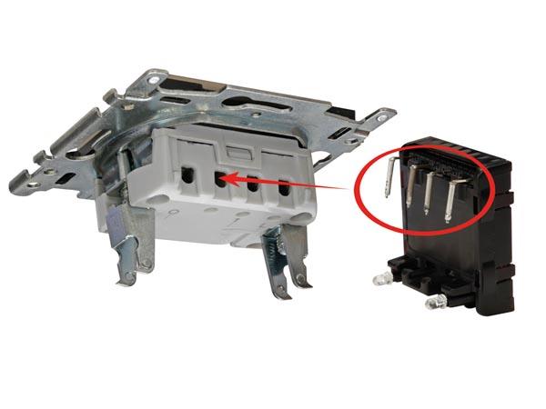 Interface pour boutons-poussoirs niko® simples ou doubles avec led de notification d'état bleues