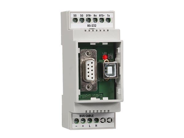 Module de configuration avec interface usb et rs-232 pour rail din