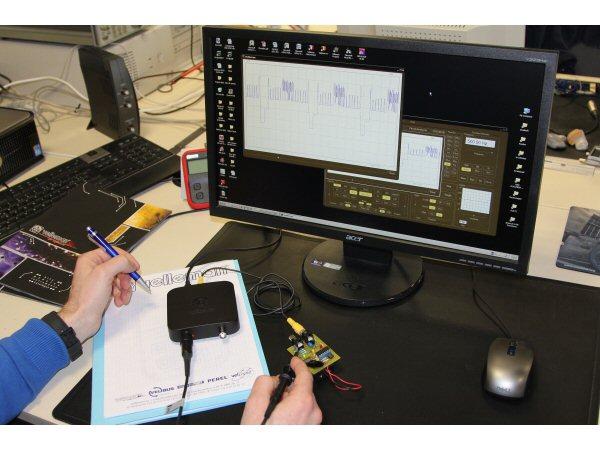 Oscilloscope et générateur de signaux pour pc avec connexion usb